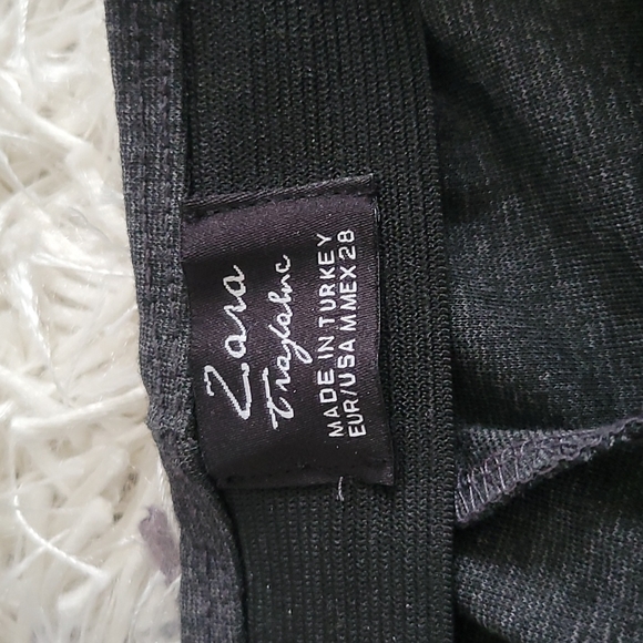 Zara flared mini skirt - Picture 2 of 2